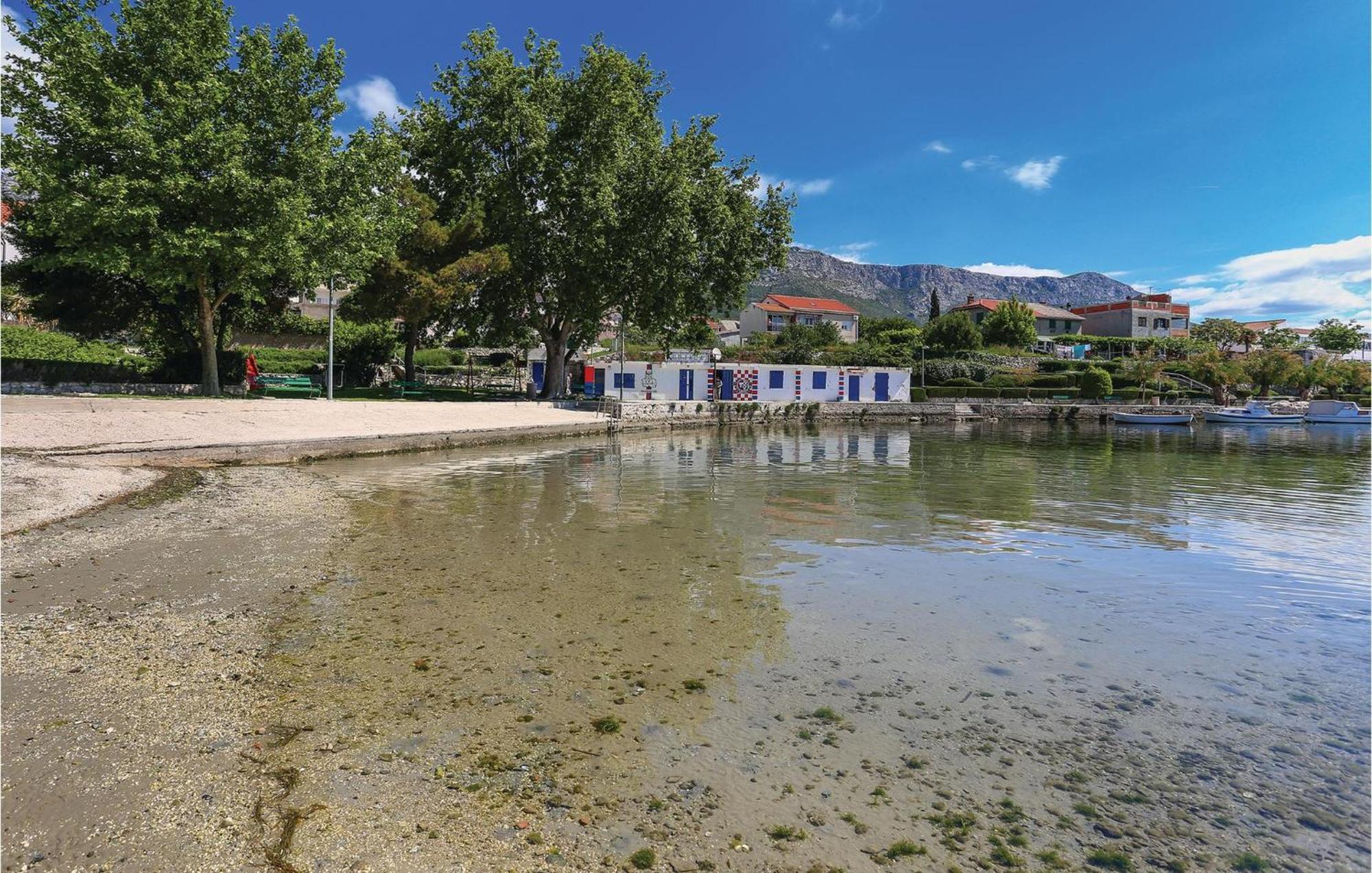 1 Bedroom Nice Apartment In Kastel Sucurac คาชเตลา ภายนอก รูปภาพ