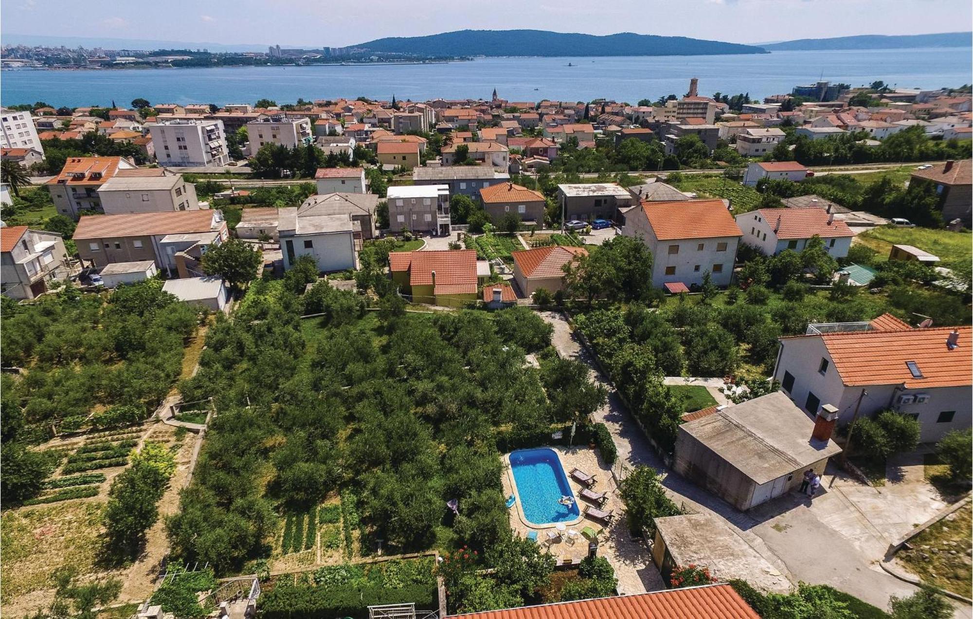 1 Bedroom Nice Apartment In Kastel Sucurac คาชเตลา ภายนอก รูปภาพ